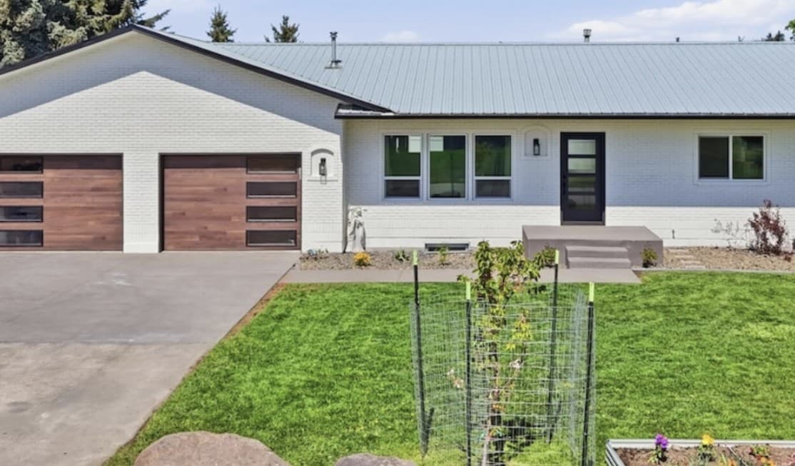 1525 W Miles Ave, Hayden, ID 83835